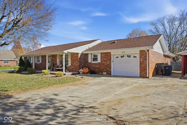 8143 E Crescent DR, Seymour, IN 47274