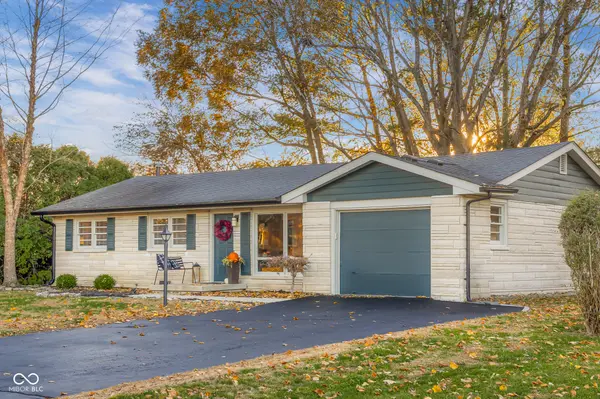 4230 River RD, Columbus, IN 47203
