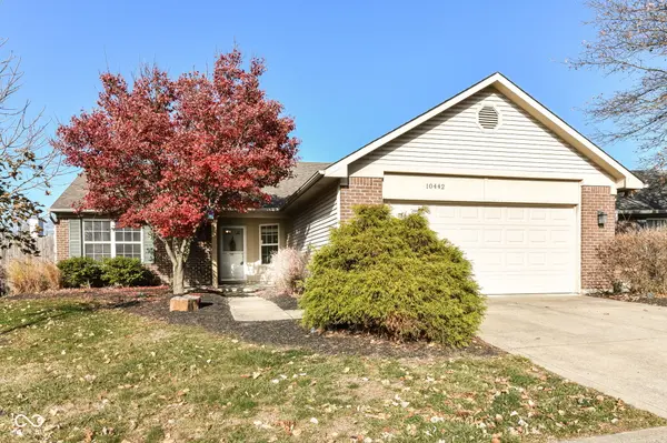 10442 Cedar DR, Fishers, IN 46037