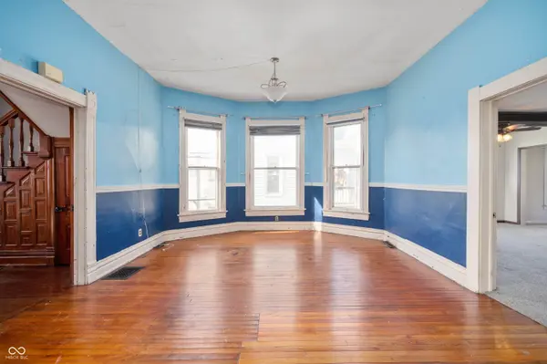 206 E John ST, Alexandria, IN 46001