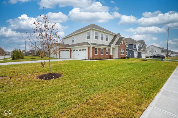 7454 Allesley DR, Avon, IN 46123