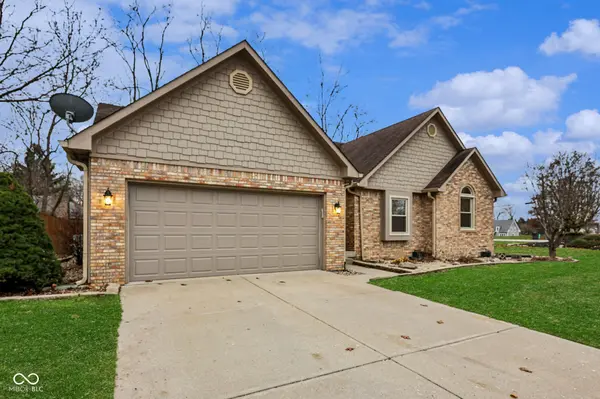 6251 Crystal Springs DR, Avon, IN 46123