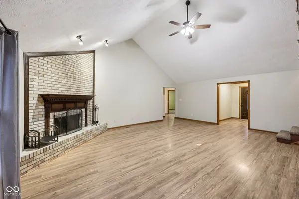 6251 Crystal Springs DR, Avon, IN 46123