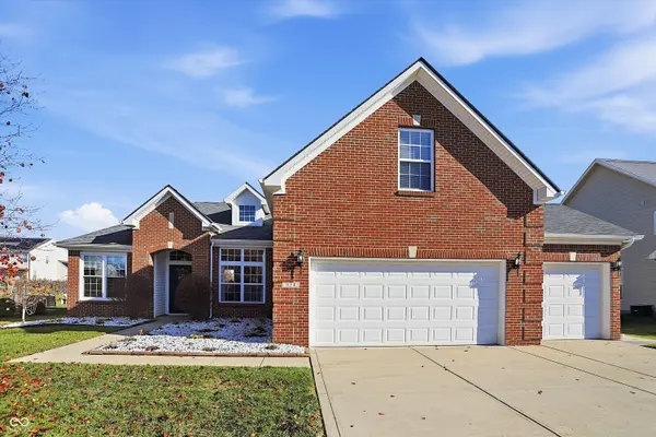 834 Bristle Lake DR, Brownsburg, IN 46112
