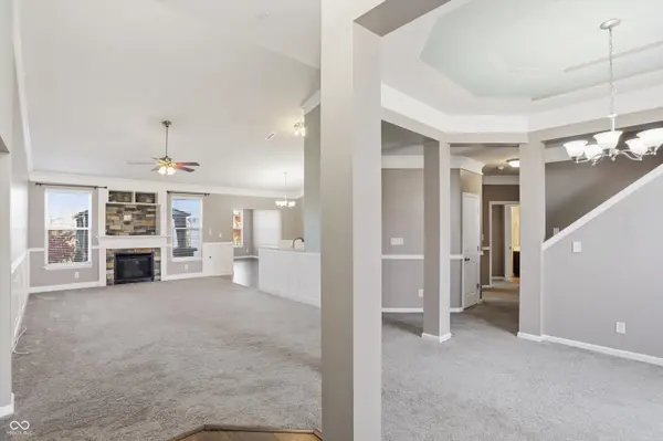 834 Bristle Lake DR, Brownsburg, IN 46112