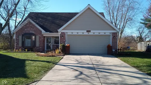 7721 Hollow Ridge CIR, Indianapolis, IN 46256