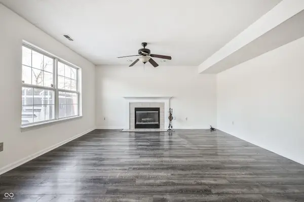 12364 Blue Sky DR, Fishers, IN 46037
