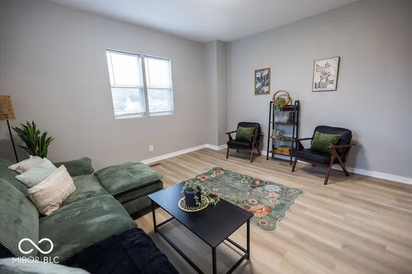 1000 S B ST, Elwood, IN 46036