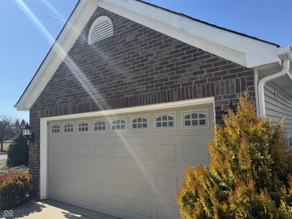 9984 Gentry DR, Fishers, IN 46038