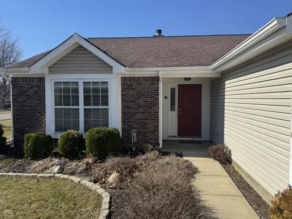 9984 Gentry DR, Fishers, IN 46038