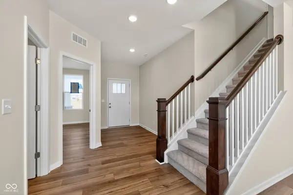 9459 Jackson WAY, Avon, IN 46123
