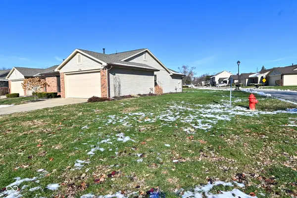 1798 Wellesley LN, Indianapolis, IN 46219