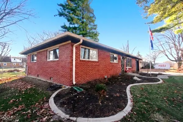 1119 E Cragmont DR, Indianapolis, IN 46227
