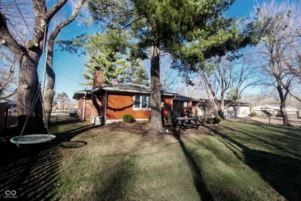 1119 E Cragmont DR, Indianapolis, IN 46227