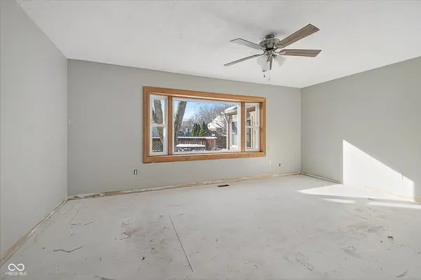 730 Colonial WAY, Greenwood, IN 46142