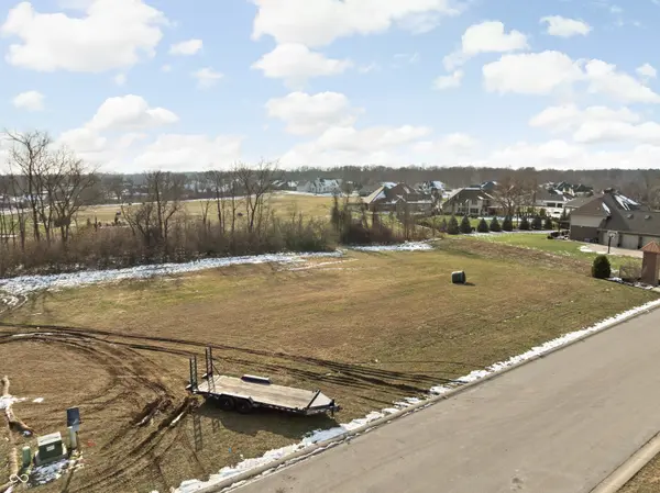 2011 Knightsbridge RD, Danville, IN 46122