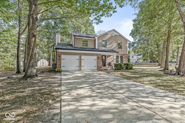 14815 Wheatfield LN, Carmel, IN 46032
