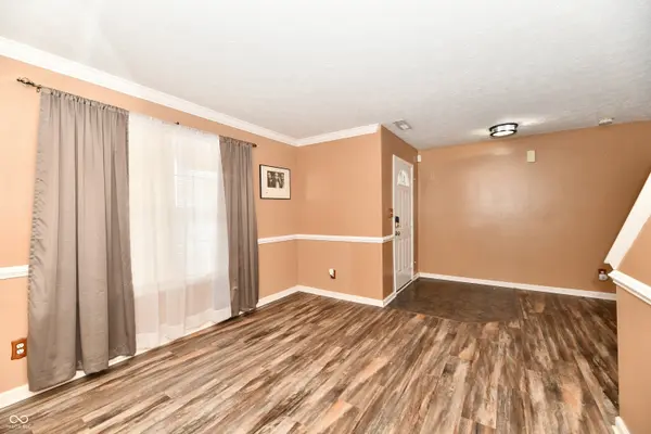 4423 Bellchime DR, Indianapolis, IN 46235