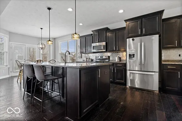 6144 Burleigh PL, Noblesville, IN 46062
