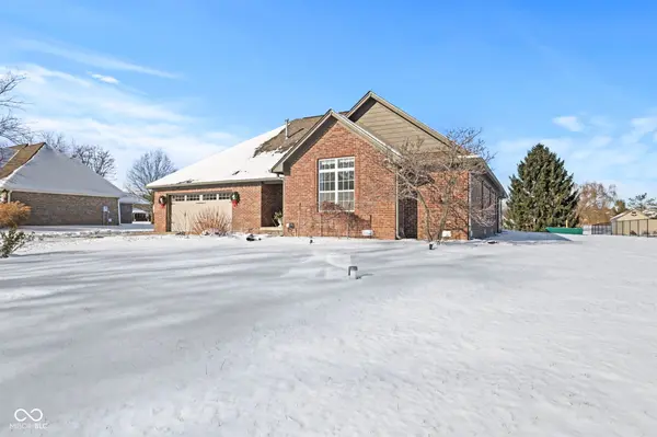 5624 W Stinemyer RD, New Palestine, IN 46163