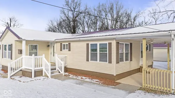 242 Blunt AVE, Austin, IN 47102