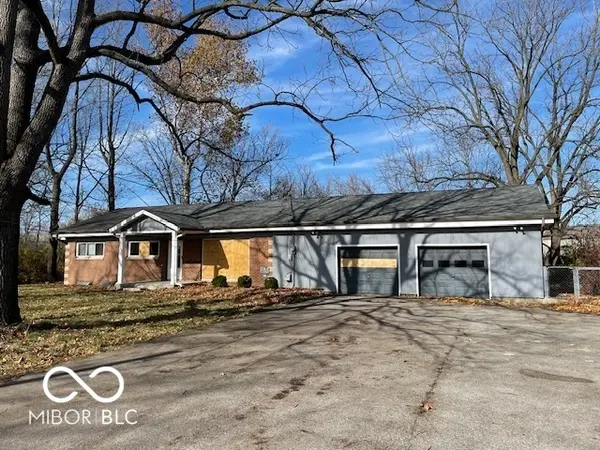 10242 E County Road 650 N, Brownsburg, IN 46112