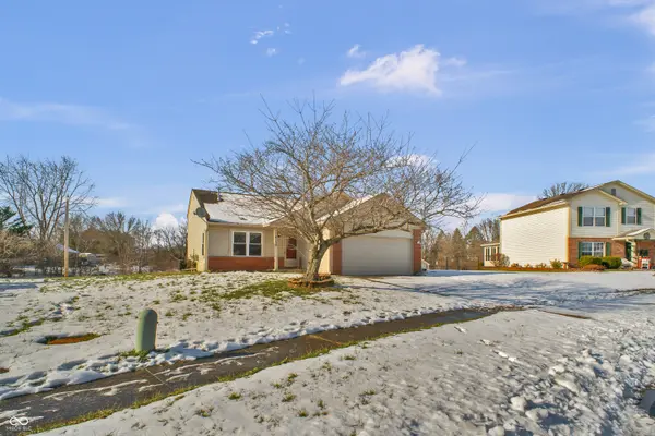 4156 Magnolia DR, Franklin, IN 46131