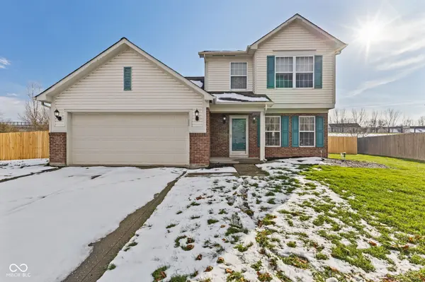 2104 Napa CIR, Indianapolis, IN 46214