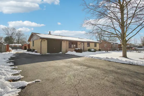1445 Raymond RD, Martinsville, IN 46151