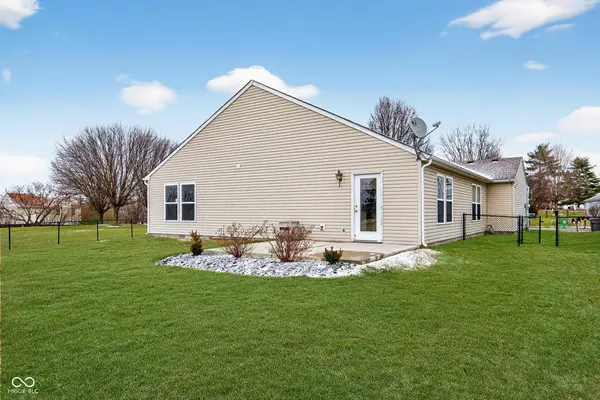 6234 Amber Valley LN, Indianapolis, IN 46237