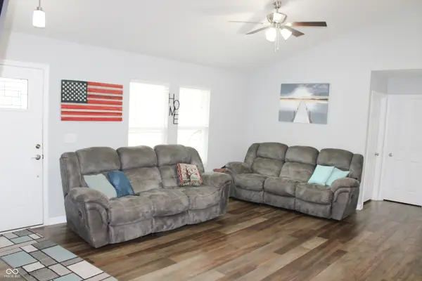 231 High ST, North Vernon, IN 47265