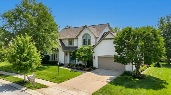 10368 Woods Edge DR, Fishers, IN 46037