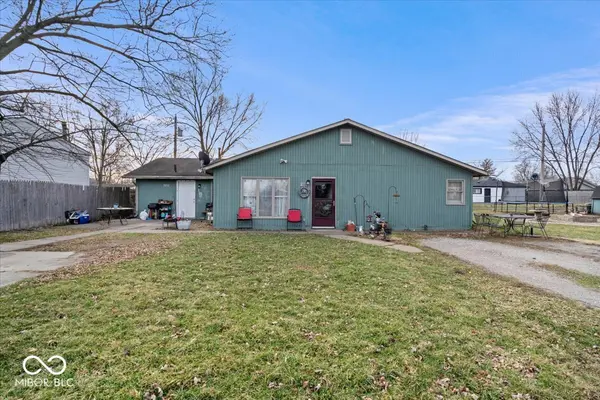 1121 E 5th ST, Greenfield, IN 46140