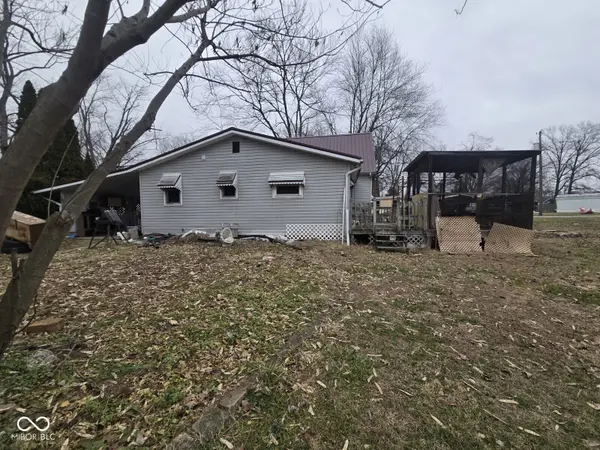 903 S Sallust ST, Jasonville, IN 47438