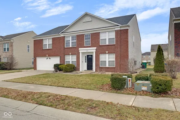 14187 Refreshing Garden LN, Fishers, IN 46038