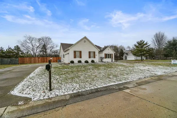 14901 Windmill DR,  Carmel,  IN 46033