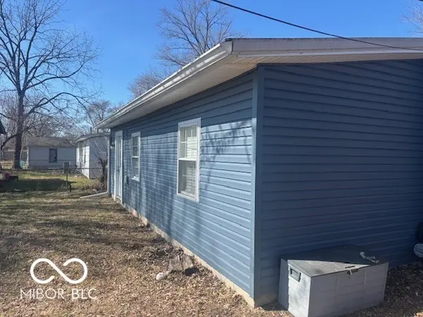 1355 Cross ST, Martinsville, IN 46151