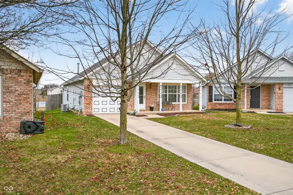 2002 Falcon CT, Franklin, IN 46131