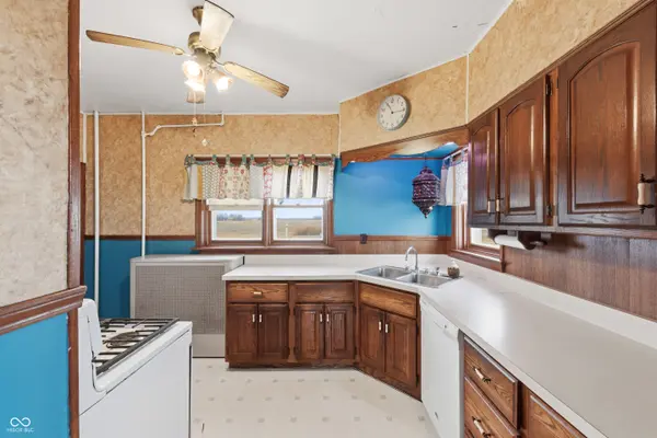 7130 N Thomas RD, Wilkinson, IN 46186