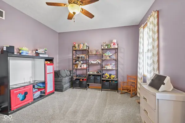 2882 E Cottonwood TRL, Morristown, IN 46161