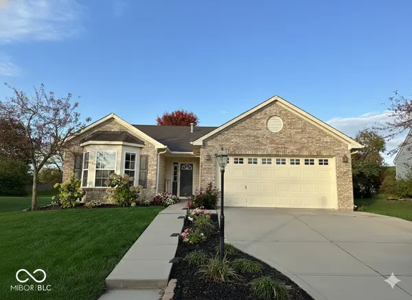 11689 Silver Meadow CT, Fishers, IN 46037