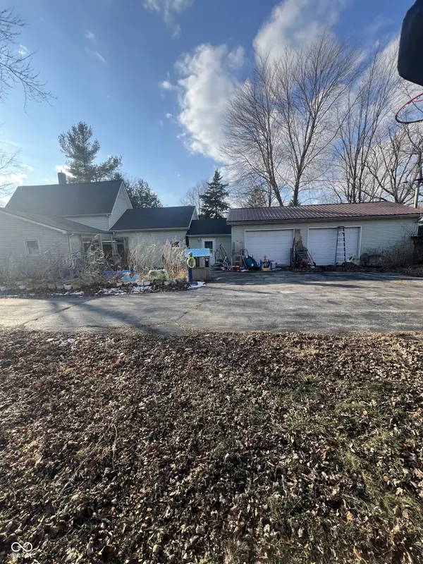 103 E 2nd ST, Converse, IN 46919
