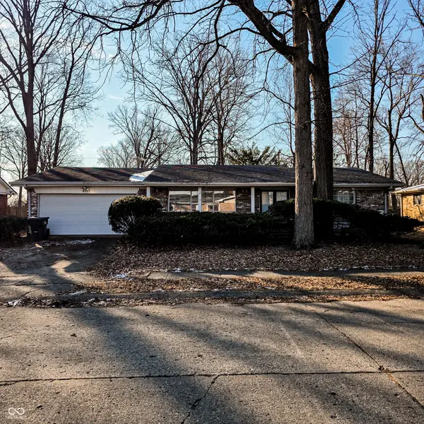 8527 Skyway DR, Indianapolis, IN 46219