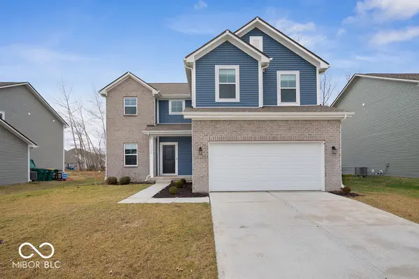 17956 Hawaii CT, Westfield, IN 46074