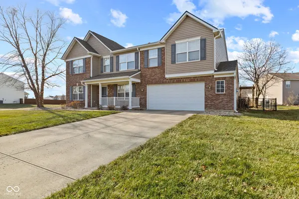 2198 S Moeller CIR, New Palestine, IN 46163