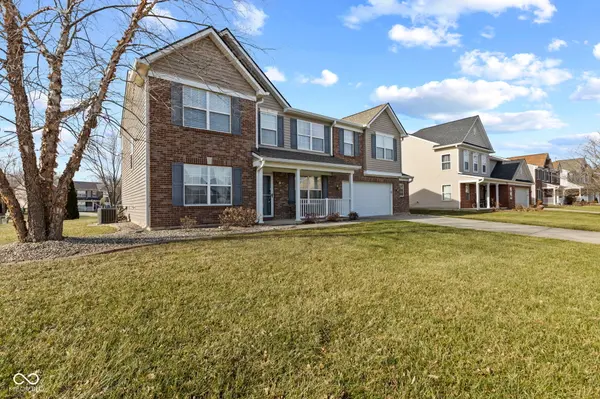 2198 S Moeller CIR, New Palestine, IN 46163