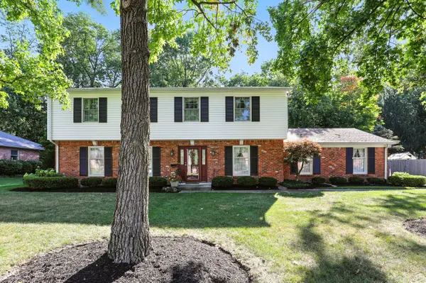 11219 Rolling Springs DR, Carmel, IN 46033