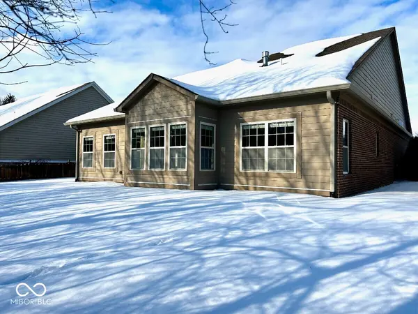 8367 Helmsley CT, Fishers, IN 46038
