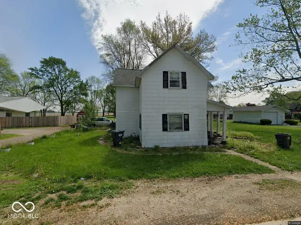 104 N Jackson ST, Gaston, IN 47342