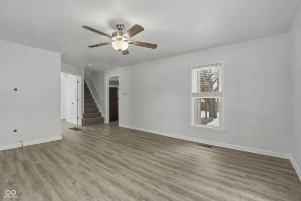 415 S Merrill ST, Fortville, IN 46040